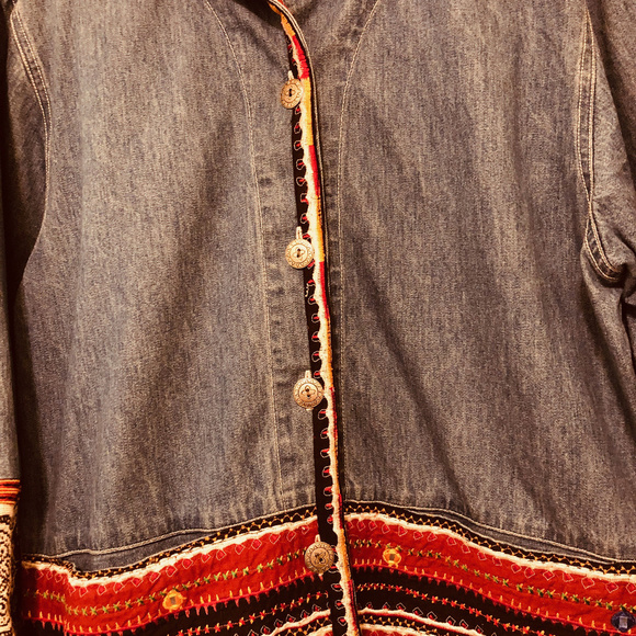 Chicos Womans Blue Denim Jacket Embroidered Made i - Picture 4 of 8